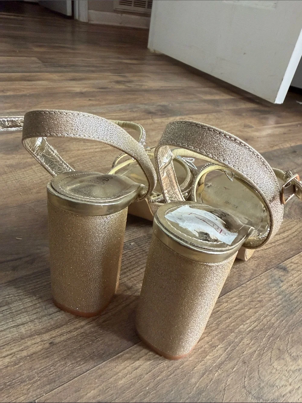 No brand shimmering gold